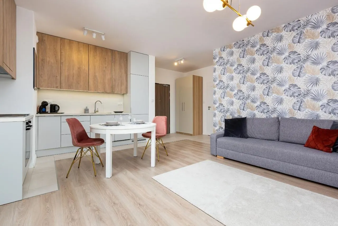 Metro Plocka Exquisite Apartments By Noclegi Renters Warsaw