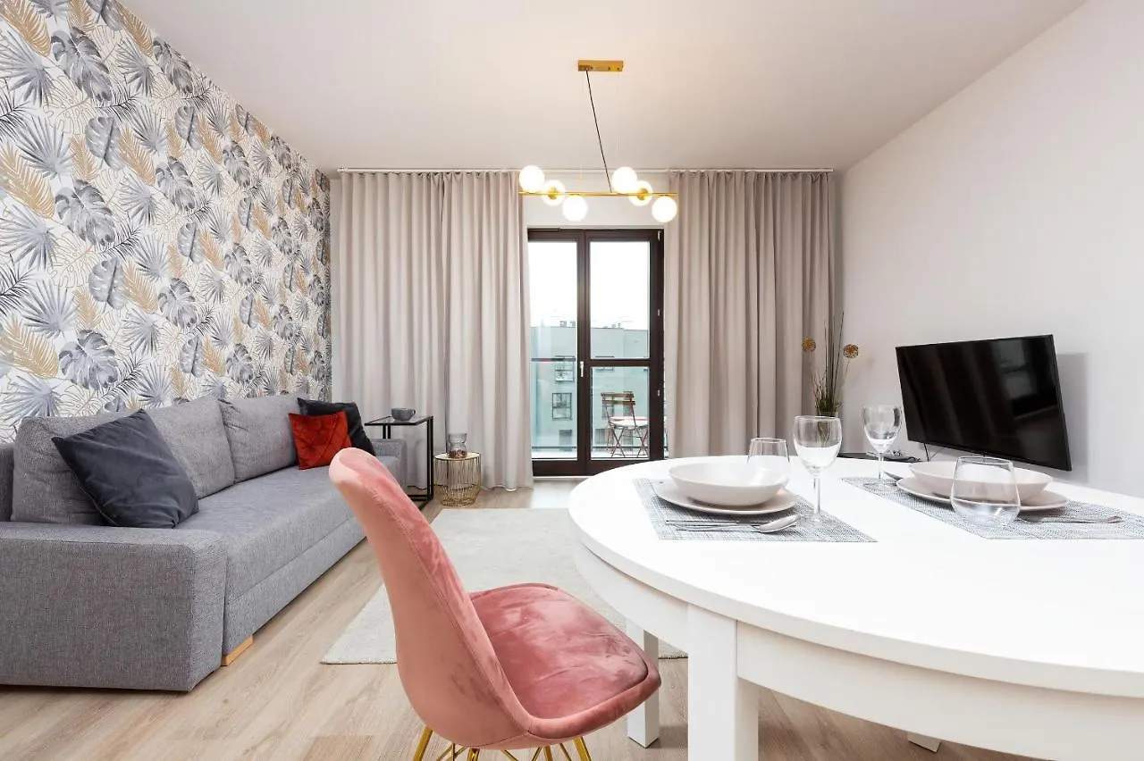 Metro Plocka Exquisite Apartments By Noclegi Renters Warsaw