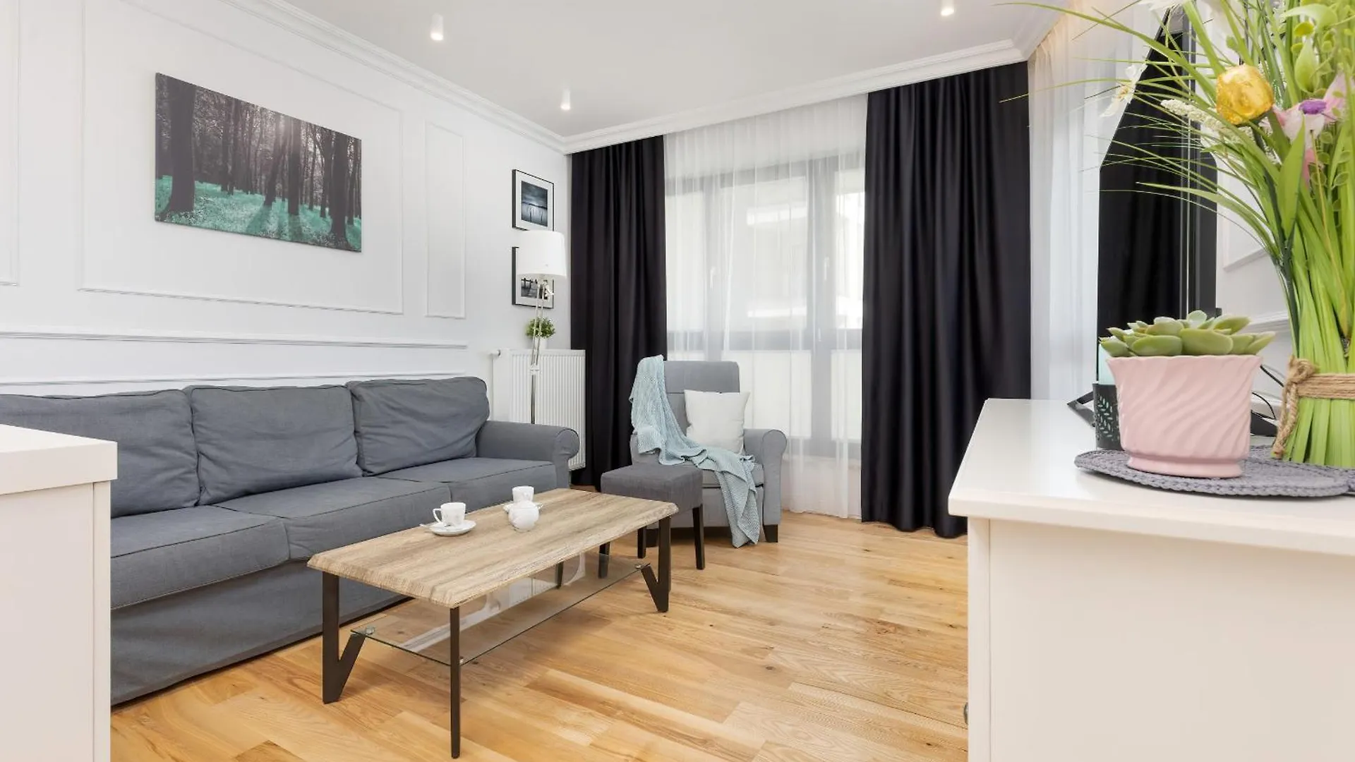 Metro Plocka Exquisite Apartments By Noclegi Renters Warsaw