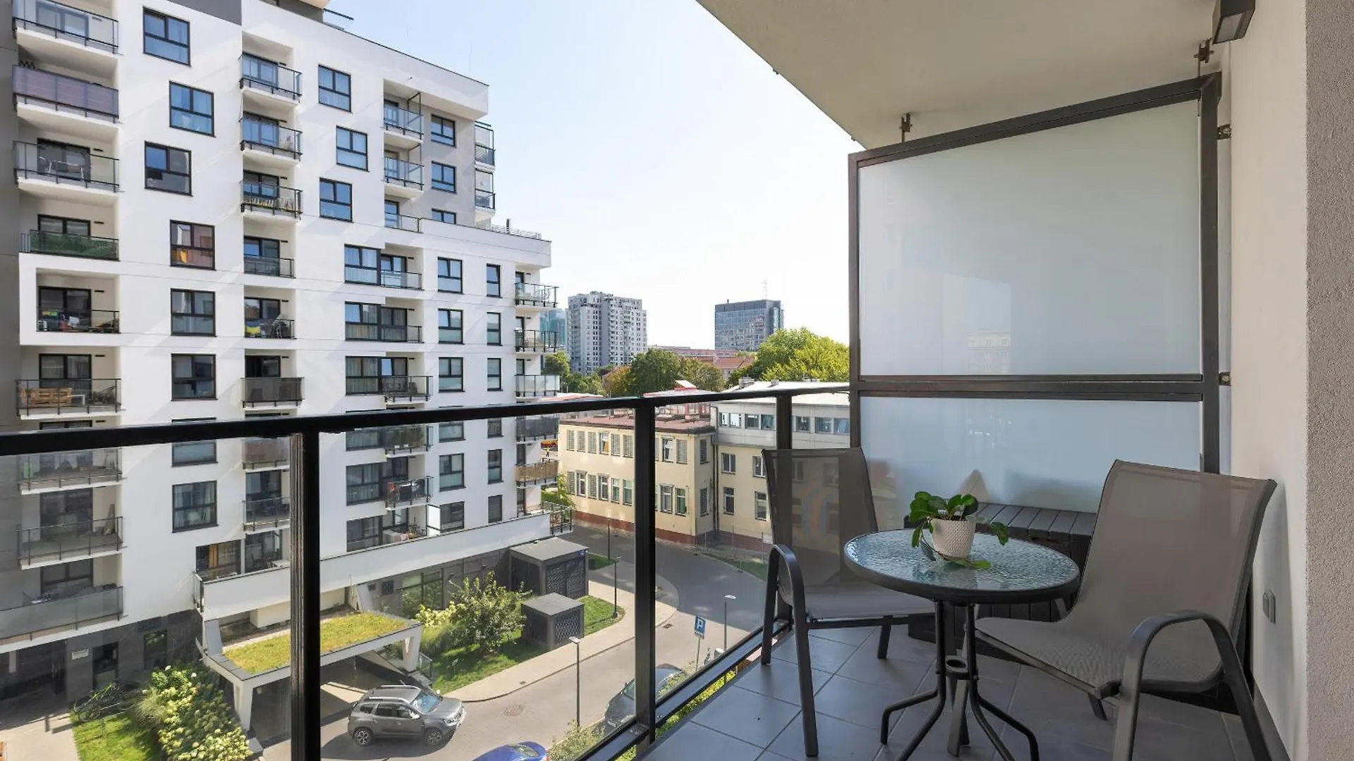 Metro Plocka Exquisite Apartments By Noclegi Renters Warsaw