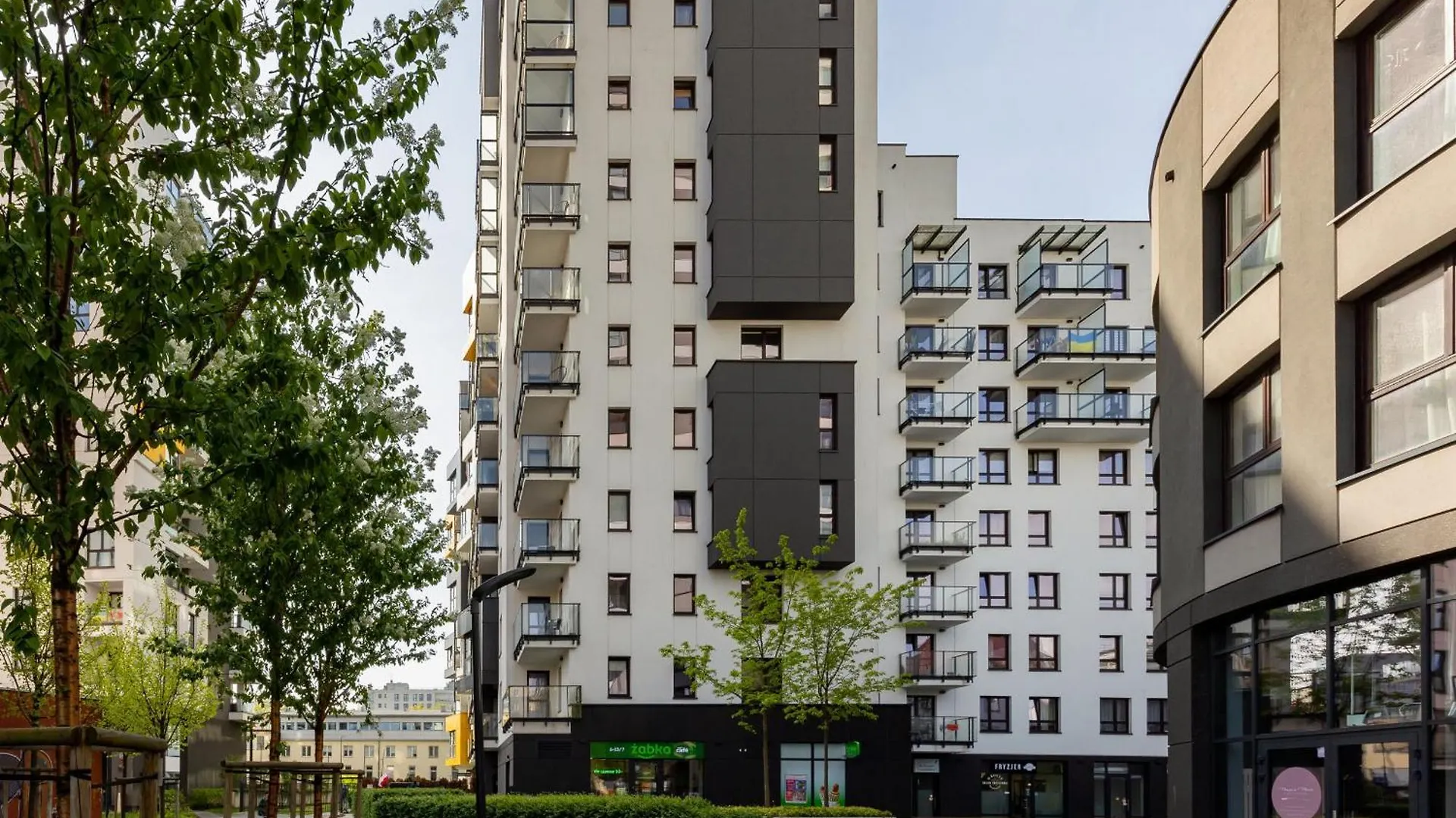 Metro Plocka Exquisite Apartments By Noclegi Renters Warsaw